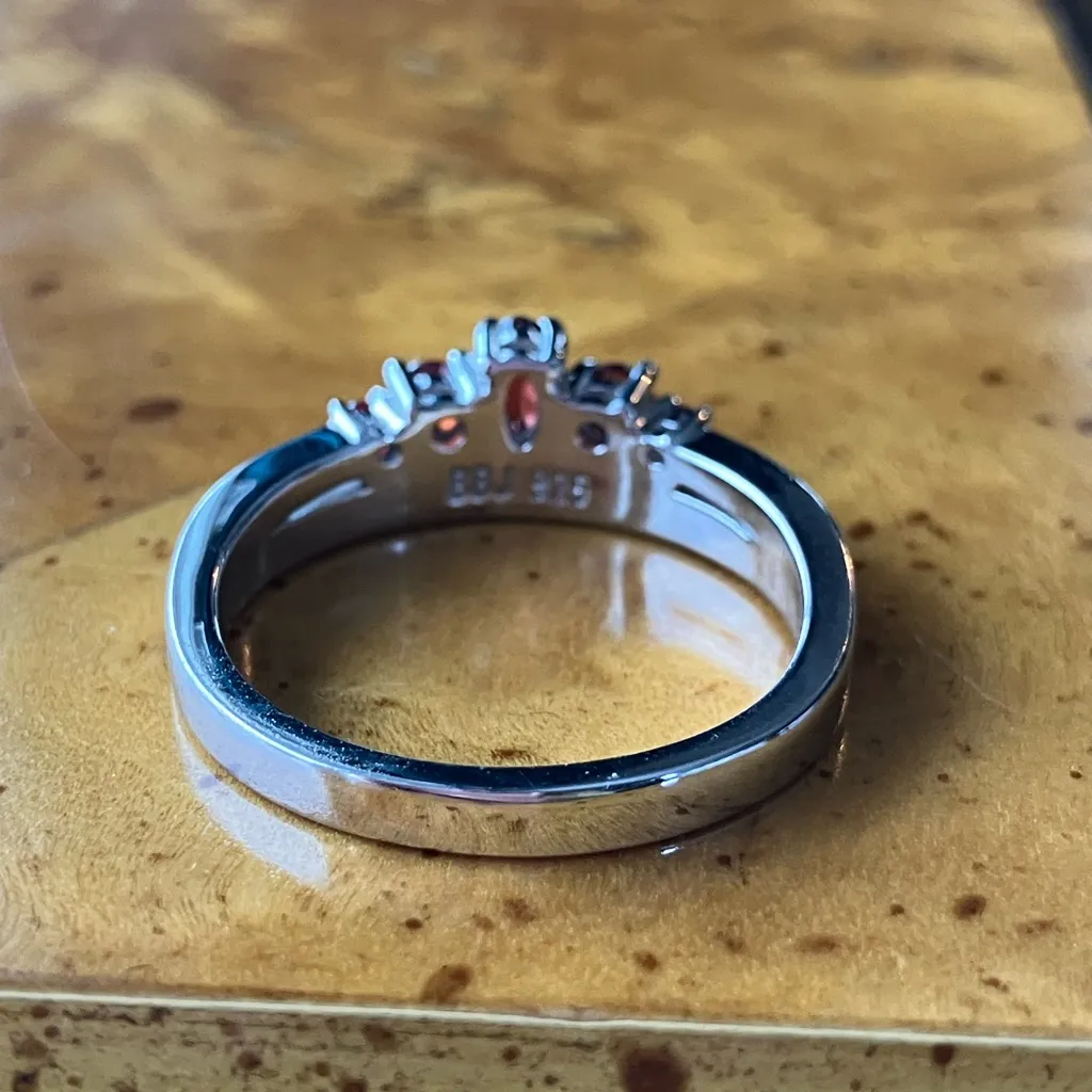 Natural Vermelho Red Garnet Sterling Silver Ring Size 9.75 - Image 5