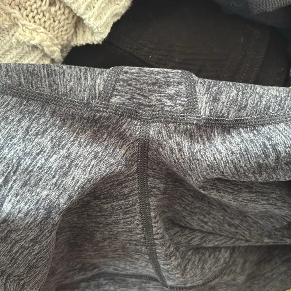 ALO Yoga Alosoft High Waisted Legging Dark Heather Grey - Image 5