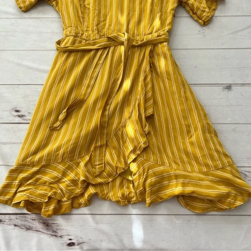 Francesca’s Blue Rain Yellow Ashton Stripe Faux Wrap Dress Size Medium - Image 8