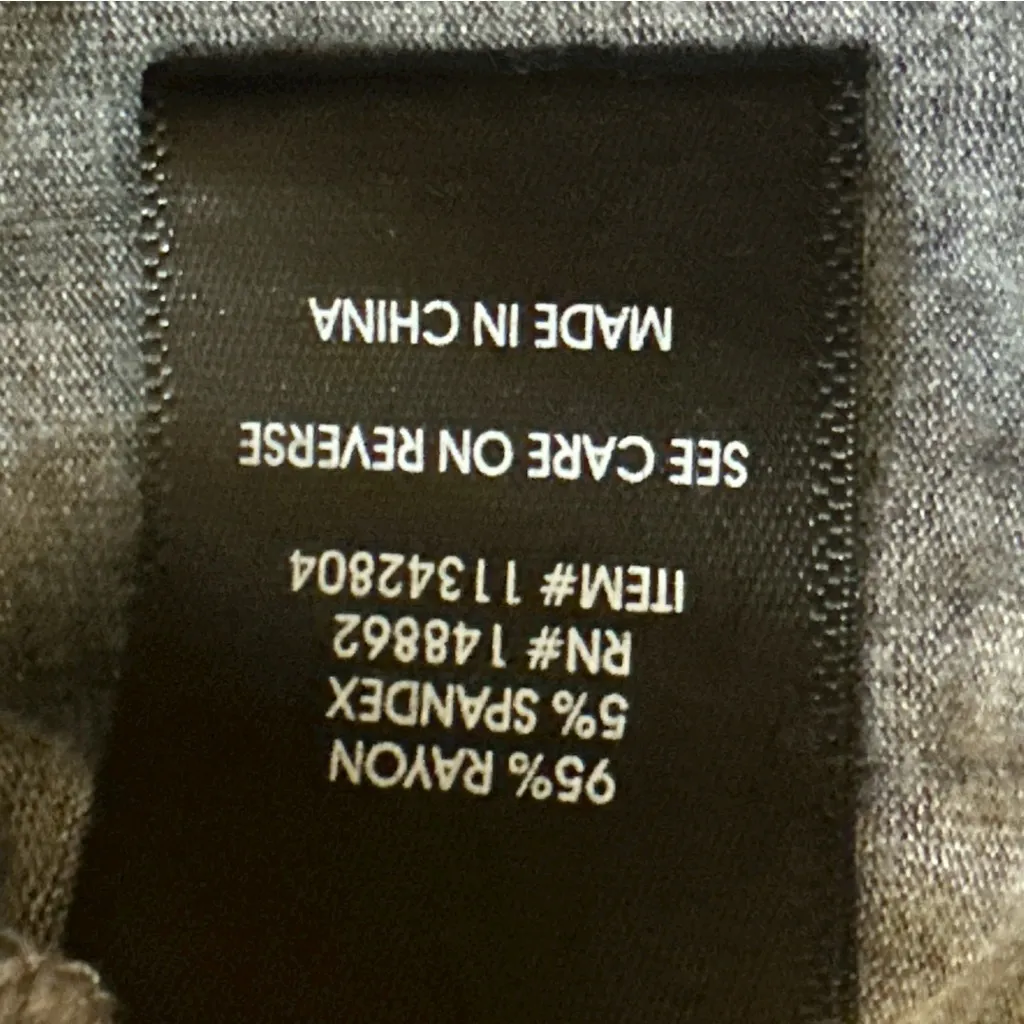 Torrid  Heather Grey Jersey Romper Size 2 - Image 10