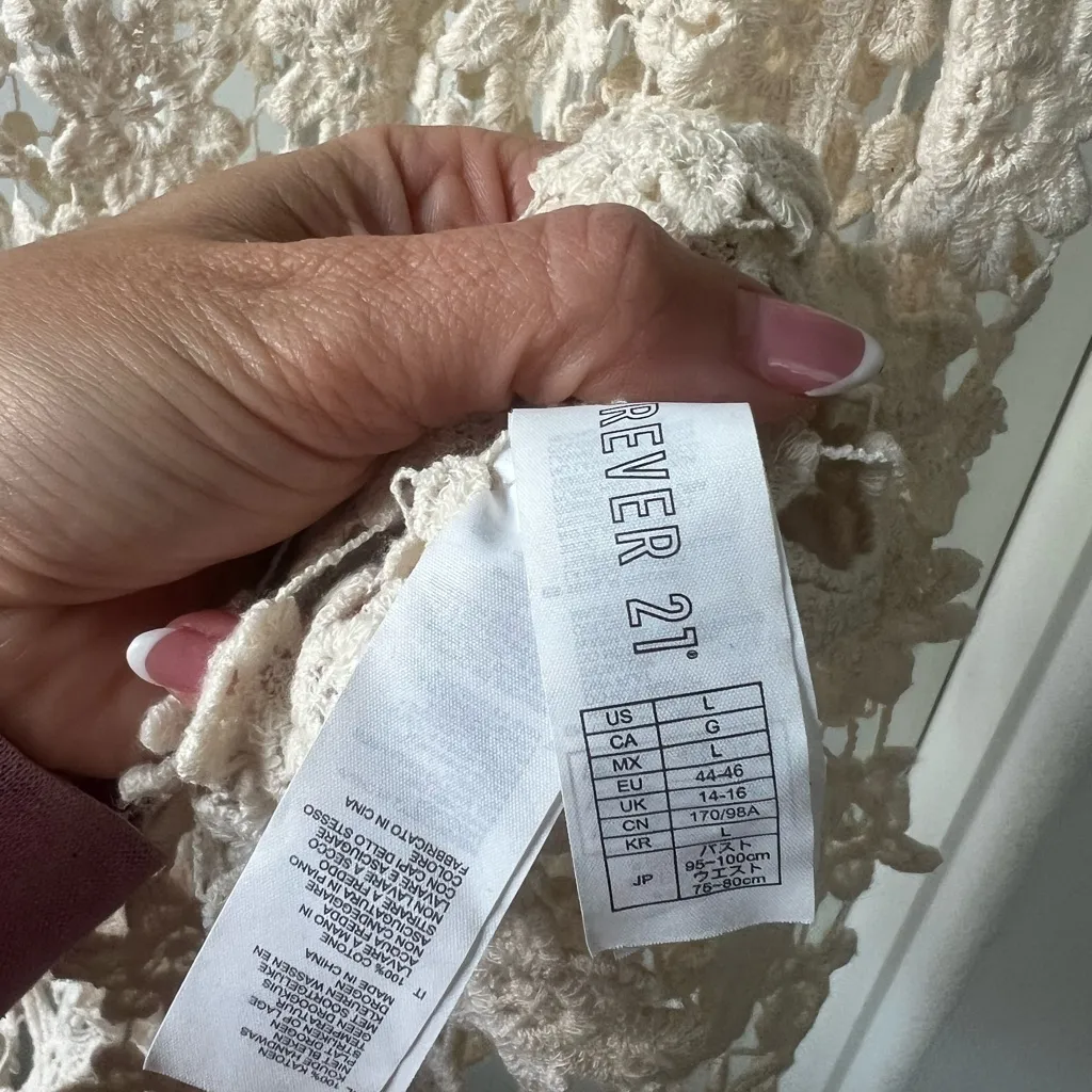 Boho crochet Cream Dress - Image 4