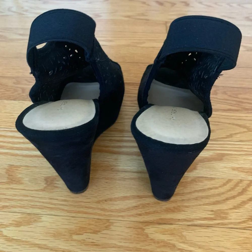 platform suede wedges Size 9.5 - Image 3