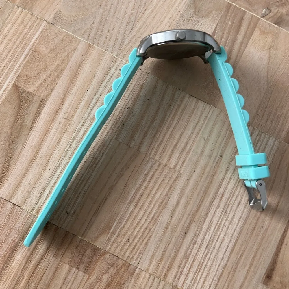 Fashion Watch FMD Brand Green - Image 5