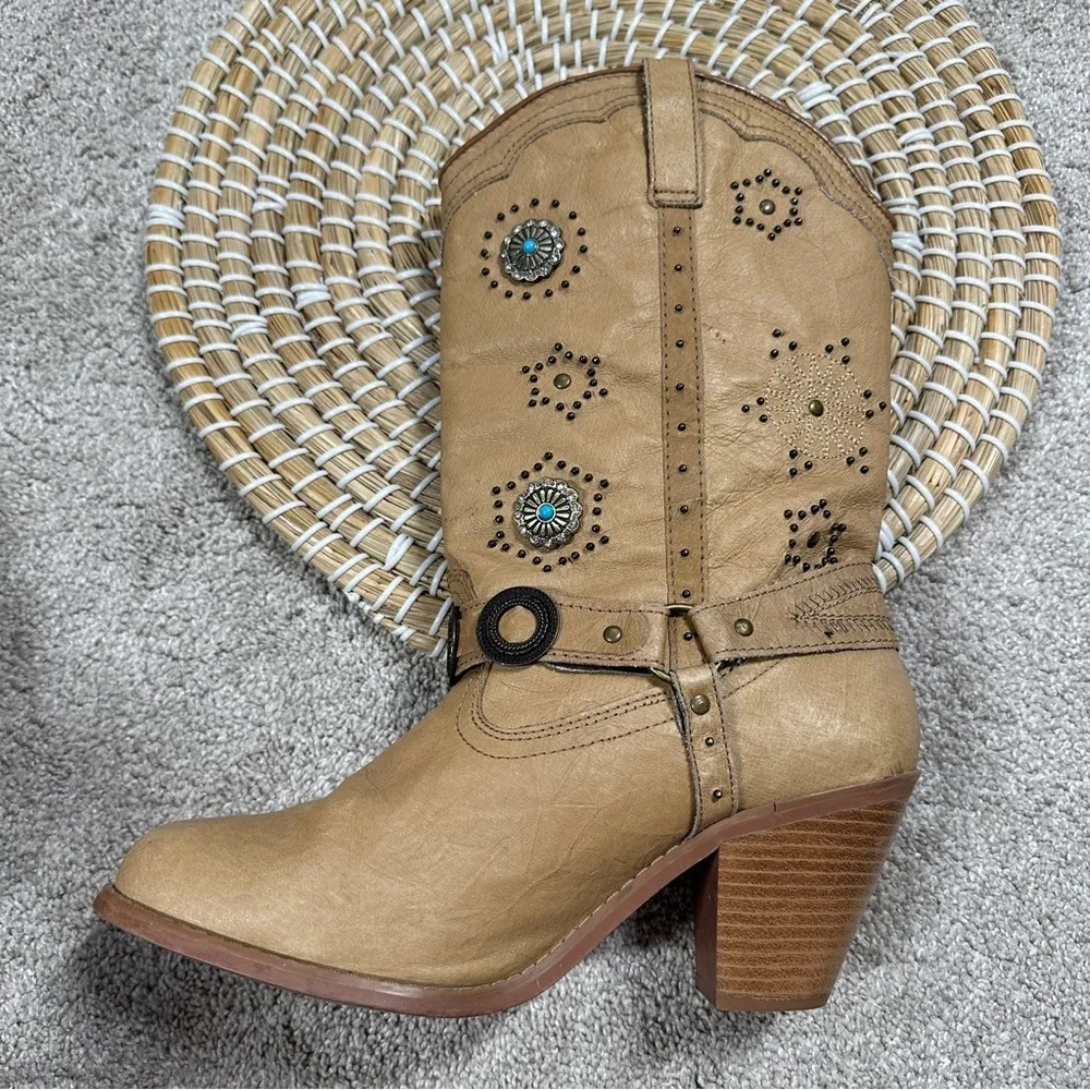 Dingo Addie Women’s Harness Boots Mid-Calf Rhinestone Western Rodeo Cowgirl Tan - Image 11