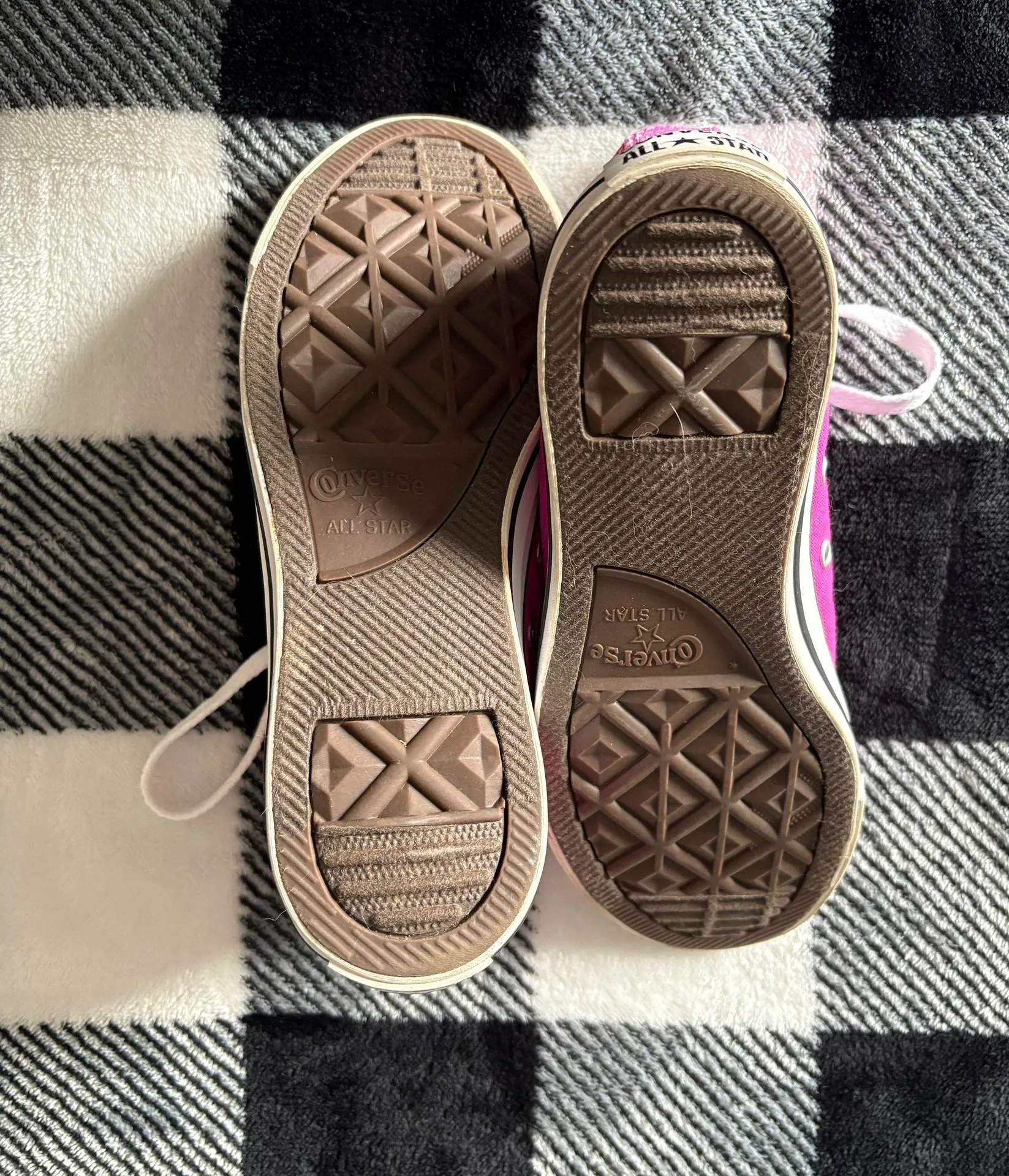 Pink Size 8 - Image 4