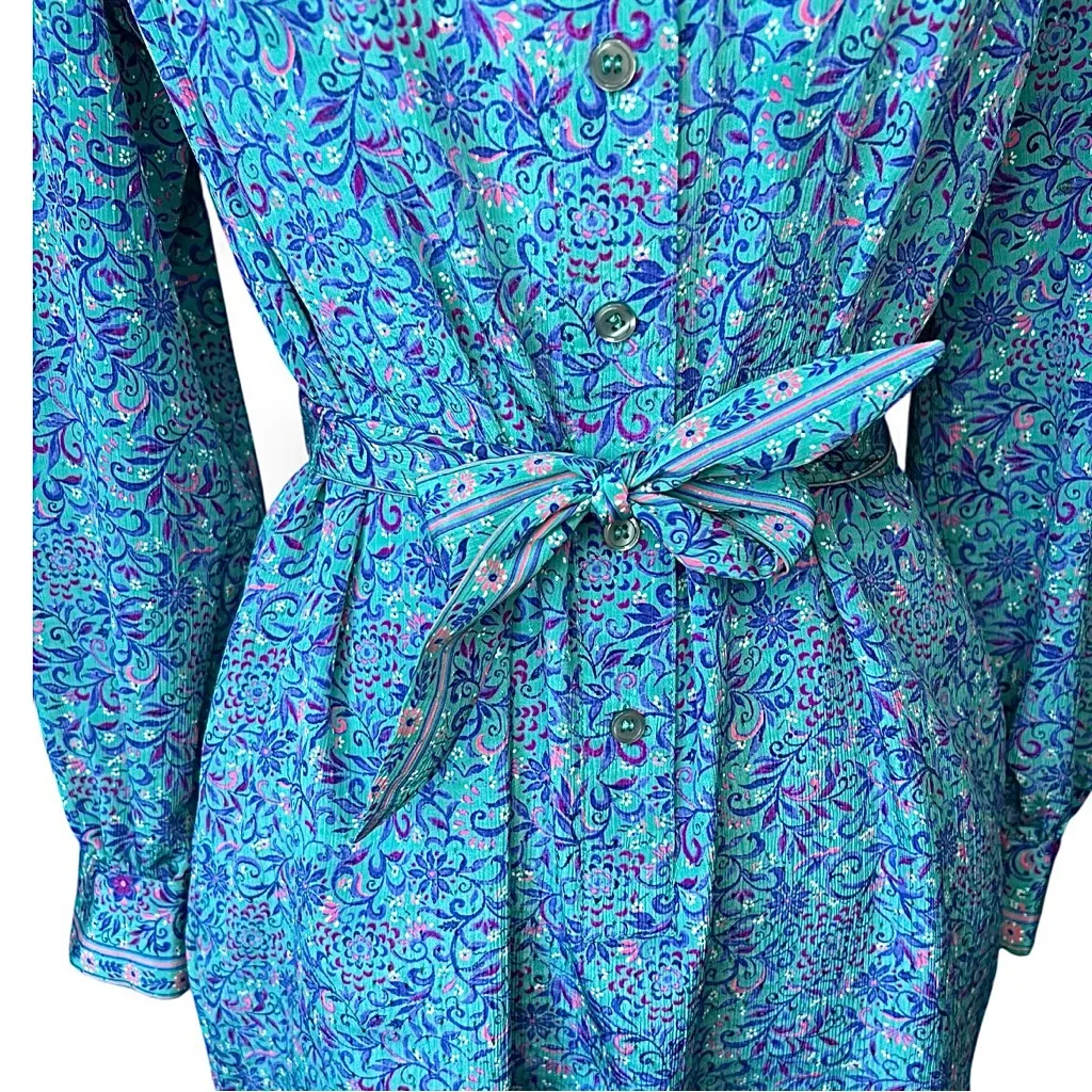 Vintage 80’e Blue Floral belted midi dress Womens size 8 collared button down - Image 3
