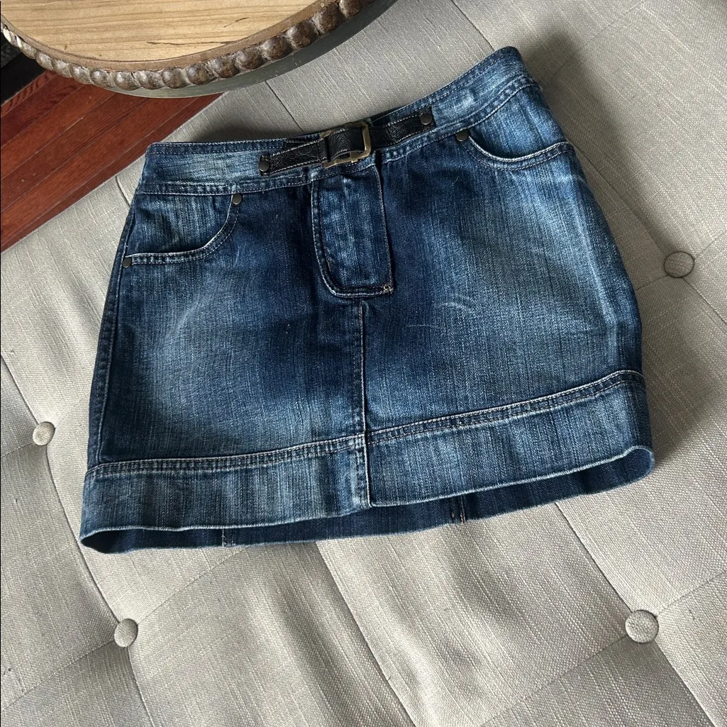 United Colors of Benetton Blue Acid Washed Mini Leather Buckle Size 40 - Image 3