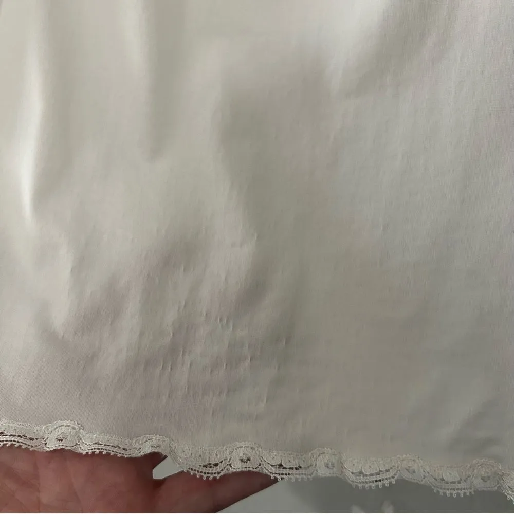 Vintage 70s/80s Vanity Fair Half Slip Medium Beige Lace Trim Side Slit 36” - Image 4