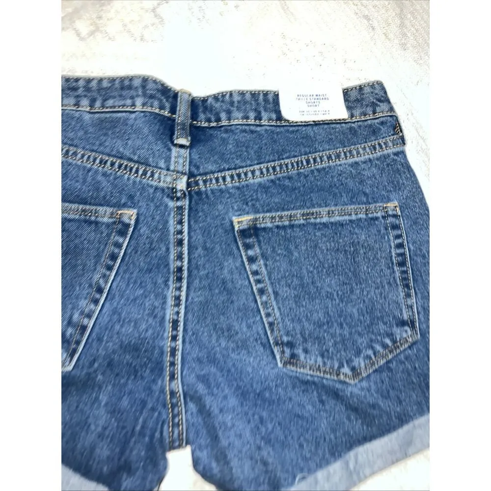 H&M Women Size 4 Shorts Regular Waist Blue Jean Denim Rolled Hem NEW - Image 4