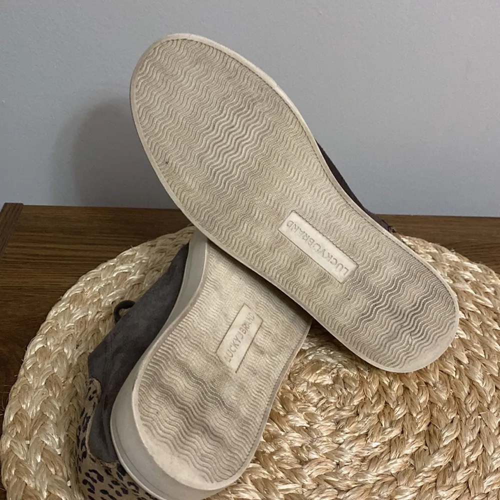 Lucky Brand brown leather womens Loucia fashion sneakers size 7.5 - Image 5