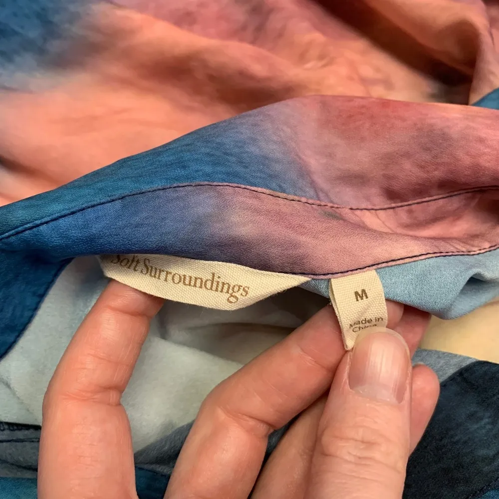 Soft Surroundings Watercolor Button Down Shirt Women Size Medium Long Sleeve Top - Image 4