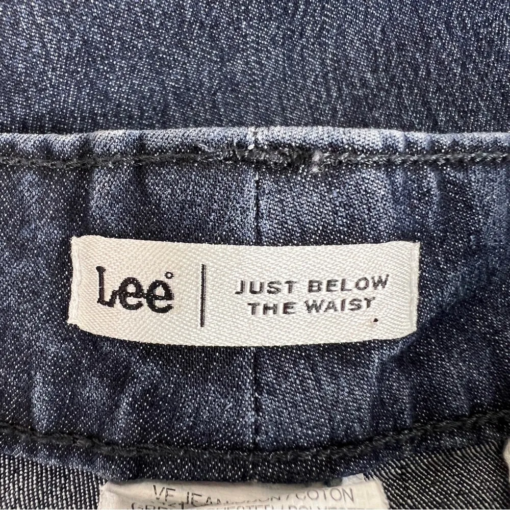 Lee Just Below The Waist Size 12 Medium Dark Blue Wash Capri Jeans Front… - Image 10