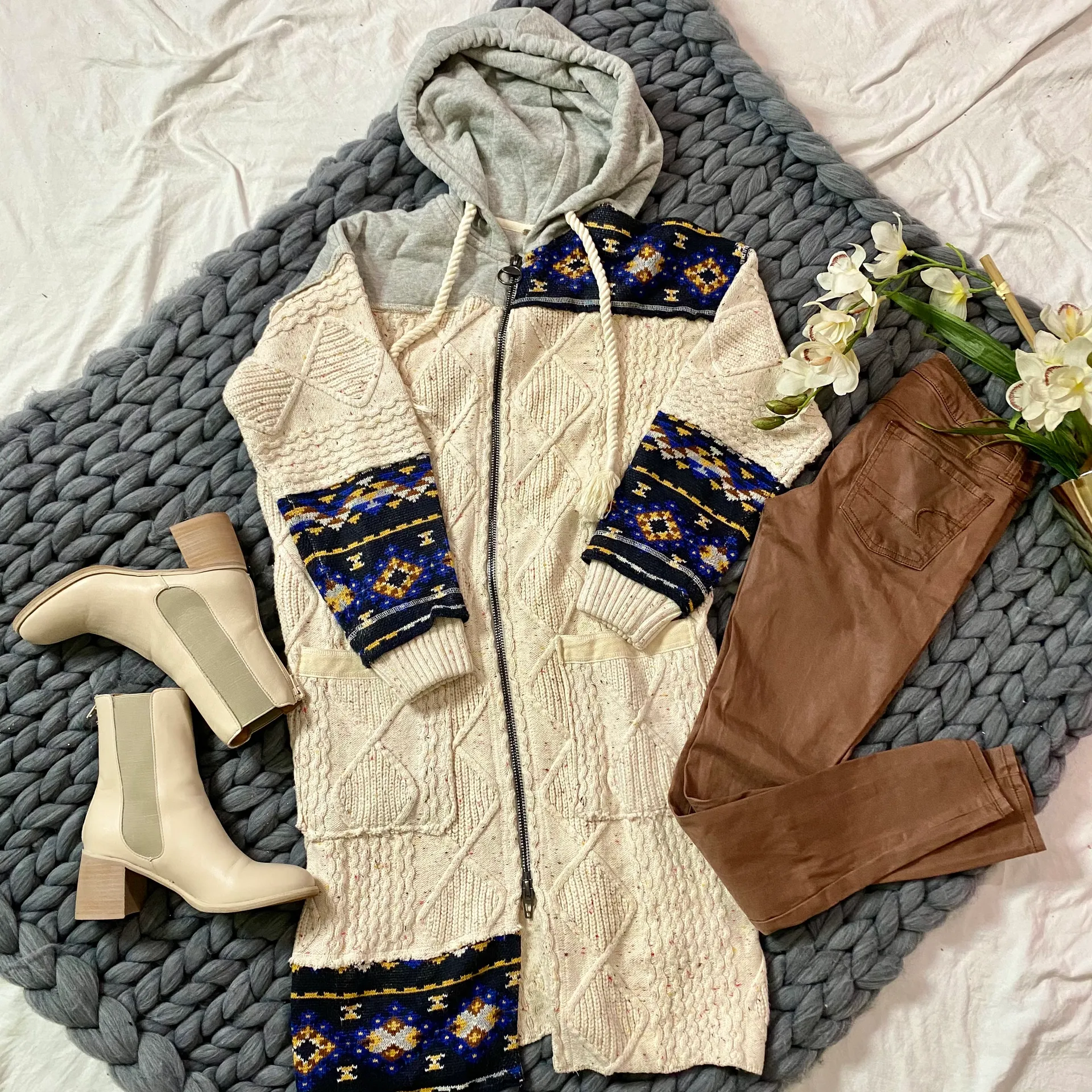 ‘Capture The Moment’ Cardi - Image 8