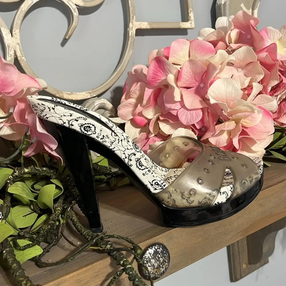 BCBG High Heels Slip On Shoes Open Toe Stilletto - Image 11