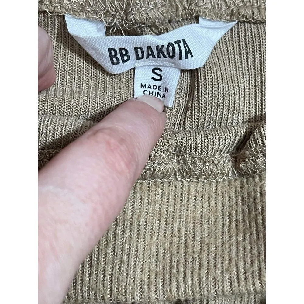 BB Dakota  Sz Small Tan Colored Soft Lounge Pants - Image 2