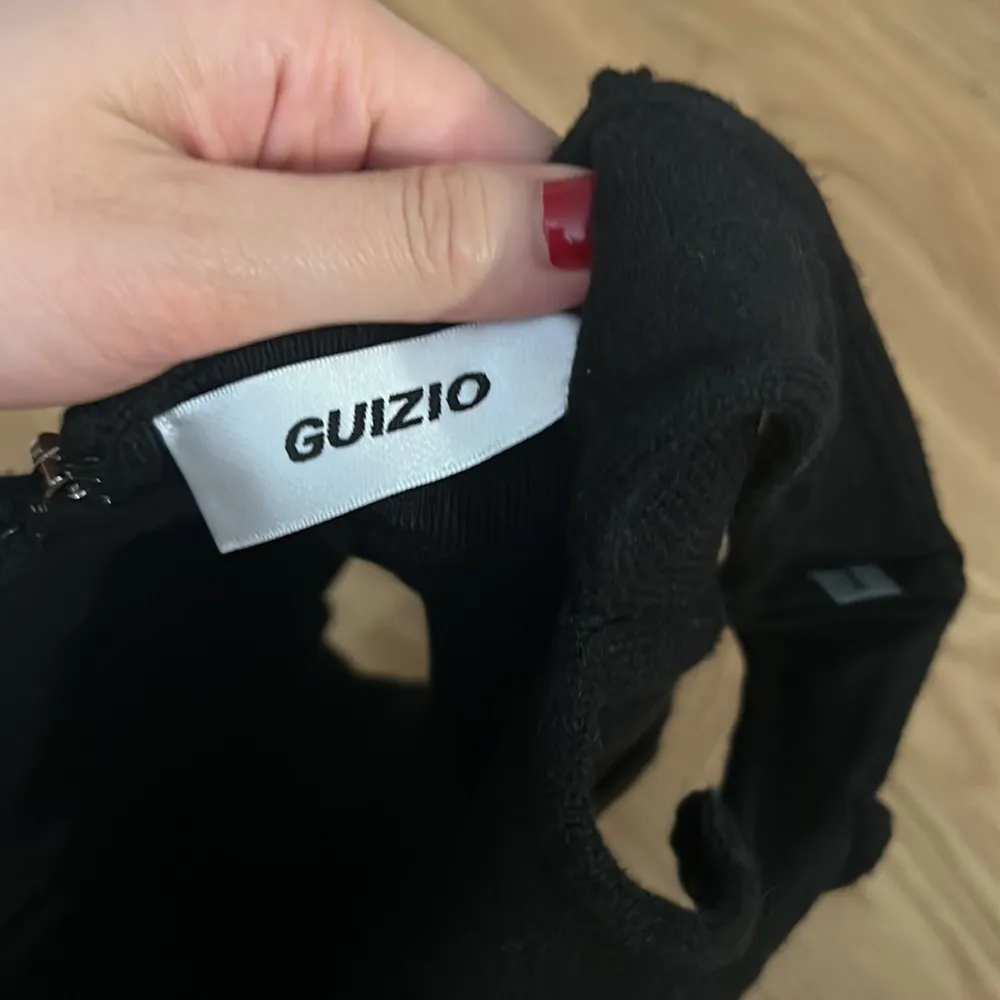 NWOT Guizio open seam black knit corset - Image 8