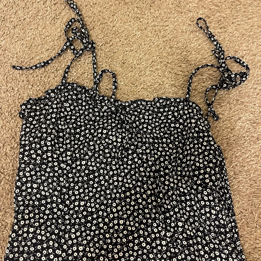 Dress Forum Navy and White Flower Print Mini Dress with Ties - Image 4