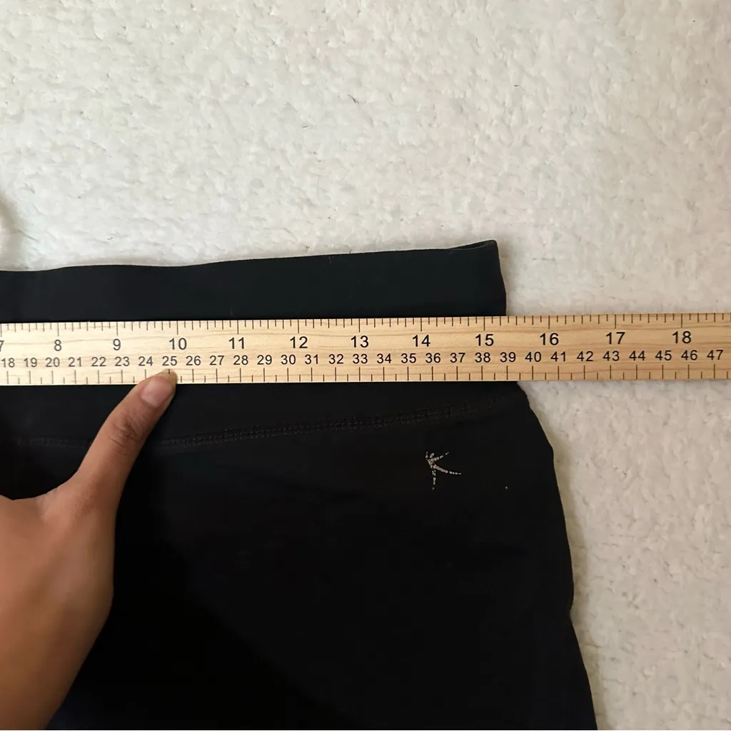 Danskin Black Athletic Biker Shorts / Yoga Gym Shorts/ Booty Shorts - Image 5