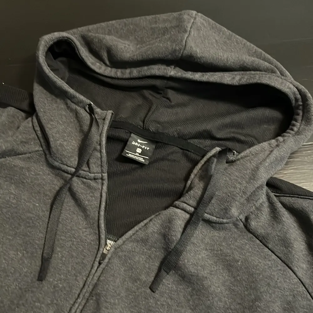 Nike dri fit zip hoodie sweatshirt - Image 3
