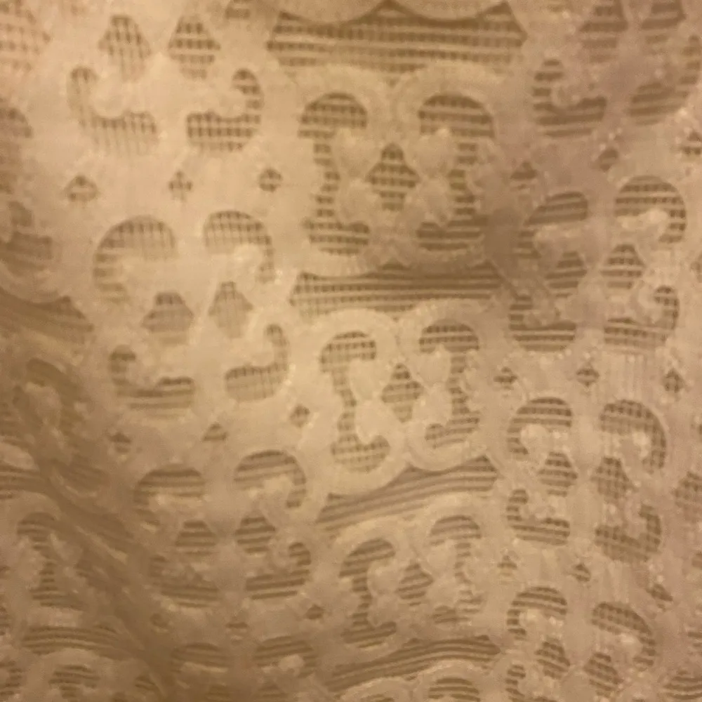 Nwt DONCASTER WHITE SKIRT SIZE 4 BUT MEASUREMENTS SAY LARGER - Image 2