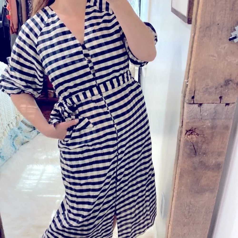 H&M checkered maxi dress size xsmall - Image 5