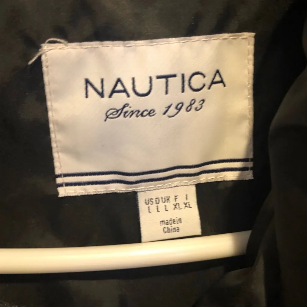 Nautical black puffer jacket - long sleeve - large - Image 2