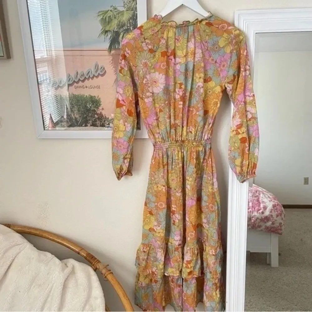 SHOW ME YOUR MUMU WOMEN'S CAIT MIDI GROOVY BLOOMS MIDI DRESS M - Image 3