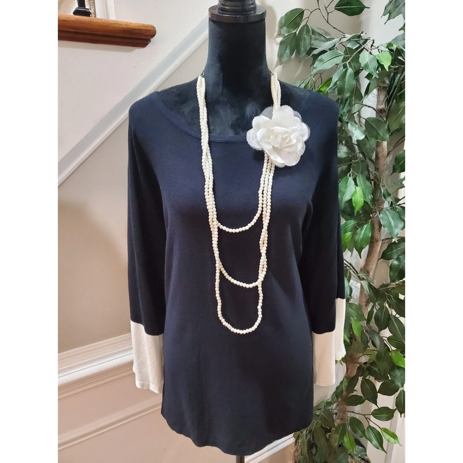 Alfani Women's Black Rayon Round Neck Long Sleeve Casual Top Blouse Size X-Large - Image 9