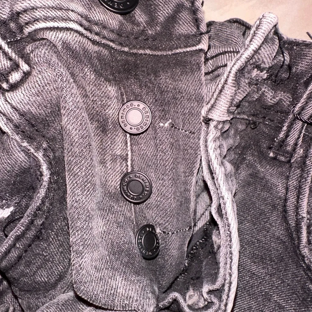 Title:
Denim Co. Dark Grey Skinny Biker Jeans W28 L30 – Distressed Ripped (NWT) Size 28 - Image 5