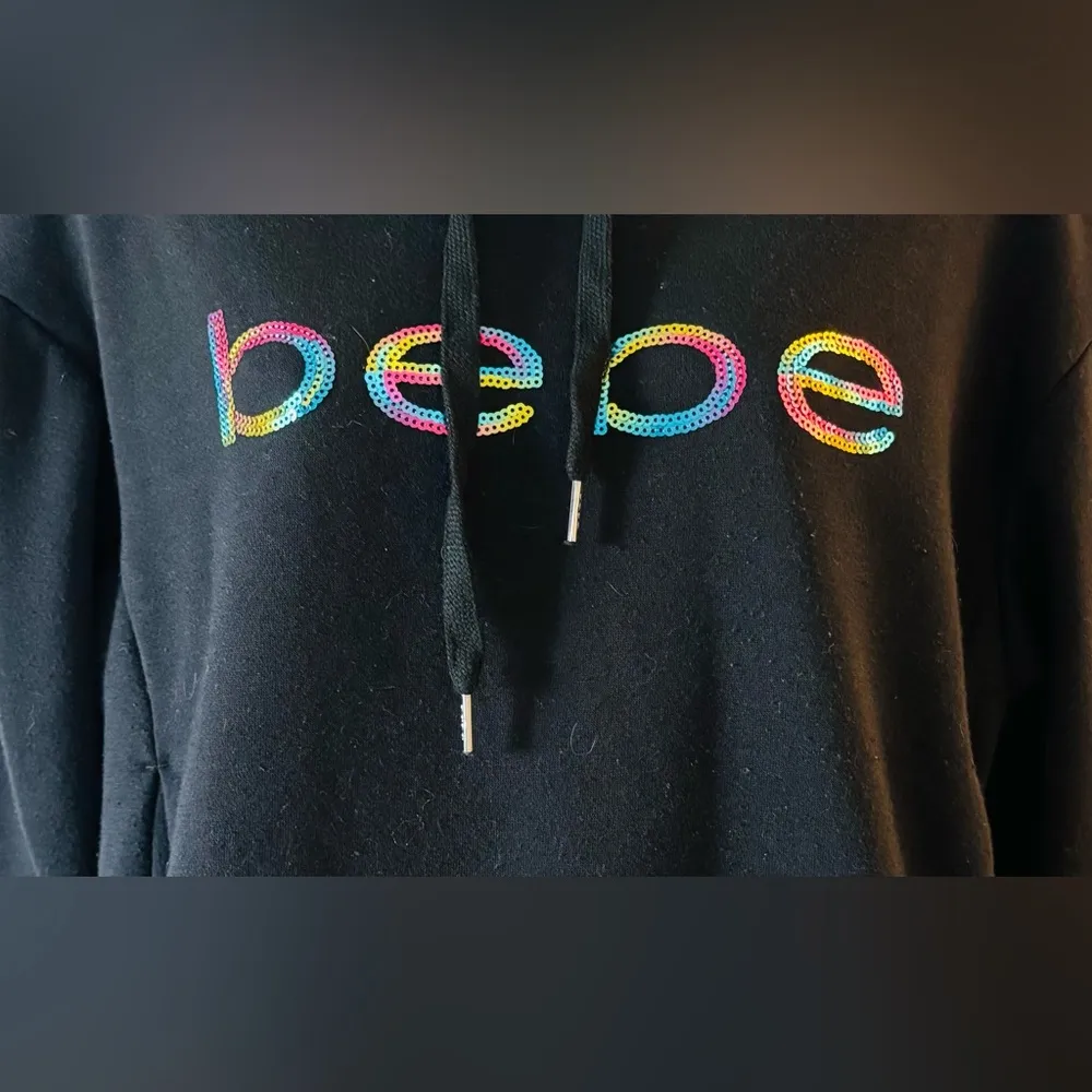 Women’s Medium hoodie Sweatshirt sequins Bebe Logo - Image 4
