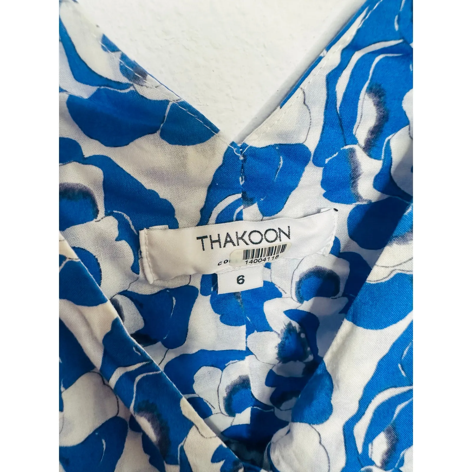 THAKOON Blue White Floral Rose Pop Print 100% Cotton Ruffle Crop Top size 6 - Image 6