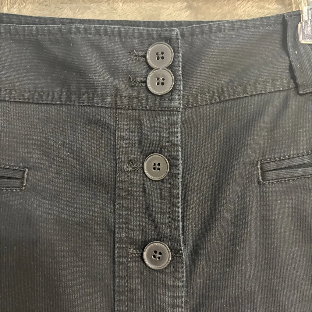 Ann Taylor Loft Pencil Knee Length Skirt Sz 6 Black Button Down Preppy Career - Image 3
