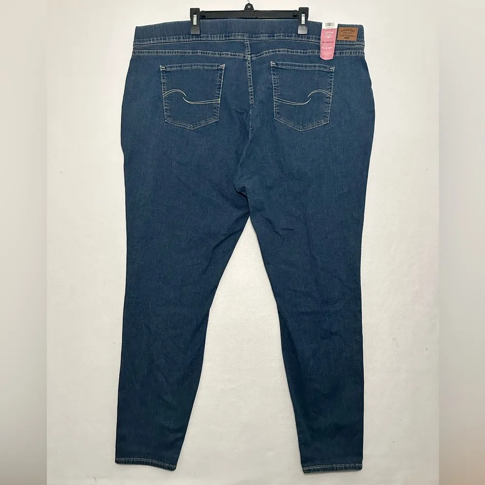 NWT Signature by Levi Strauss Women’s Pull On Skinny Jeans Contouring Size 28 Blue - Image 11