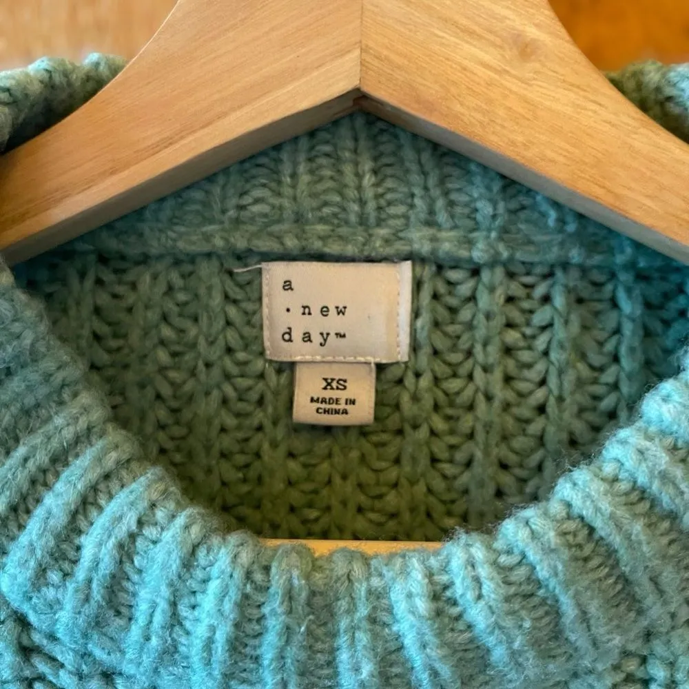 A New Day Chunky Knit Crewneck Sweater in Seafoam - Image 10