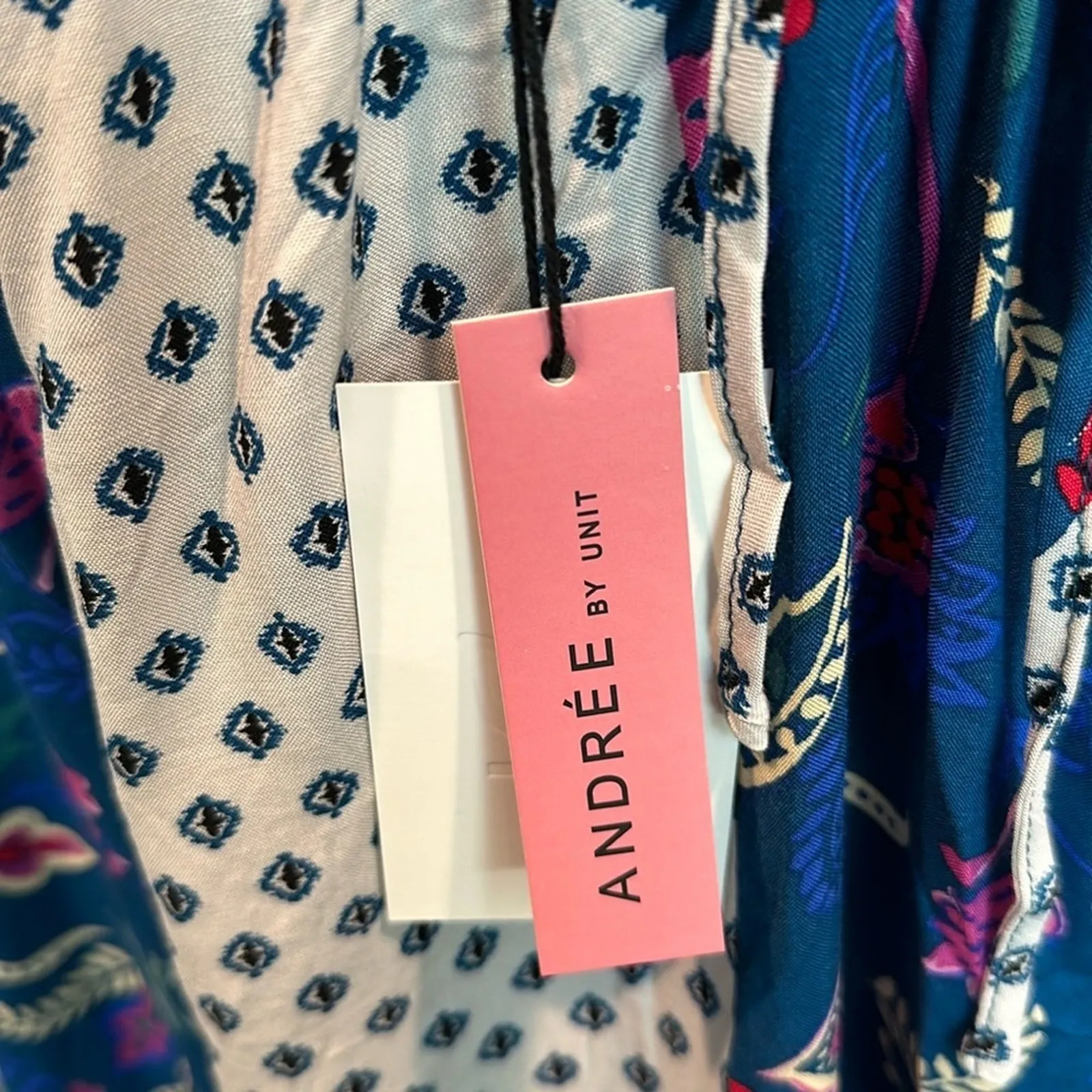 ANDREE BY UNIT Mixed Paisley Print Tie Back Blouse - Image 8