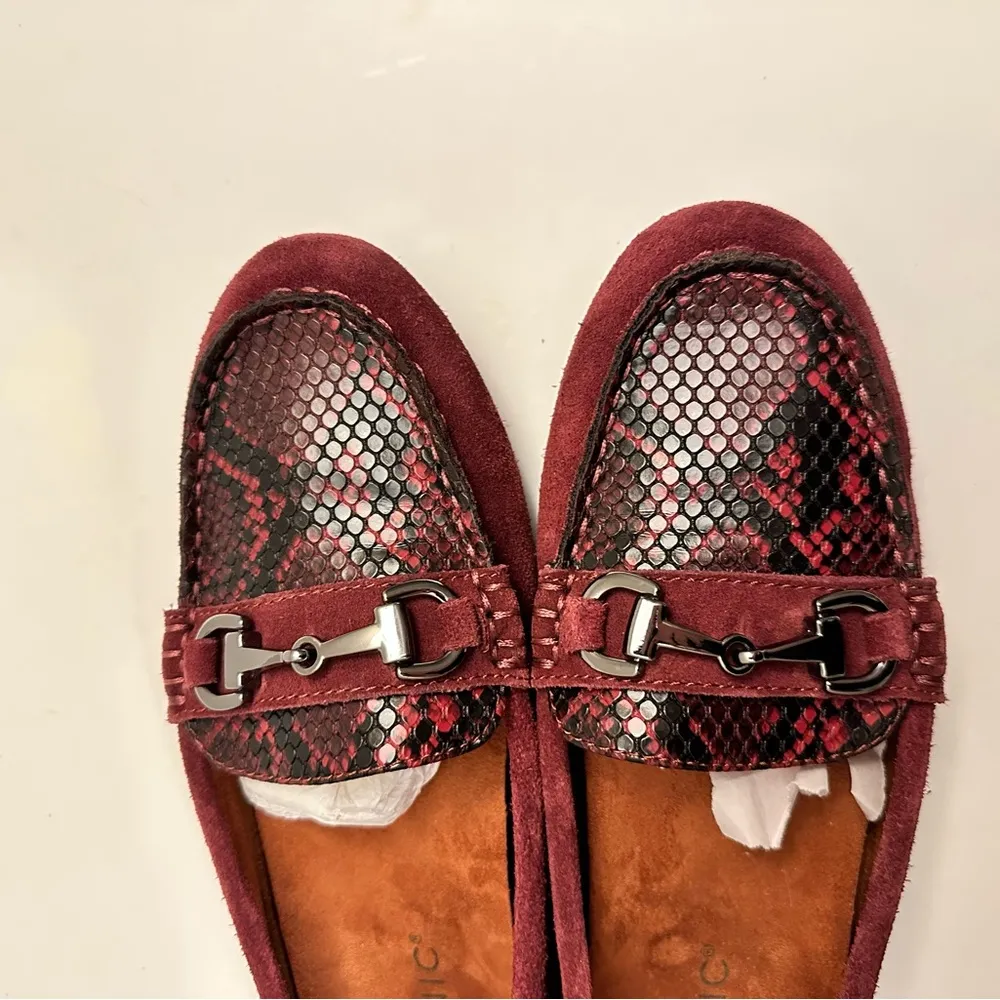 Vionic Women's Honor Dayna Suede Leather Loafers Size 8.0 US - Image 9