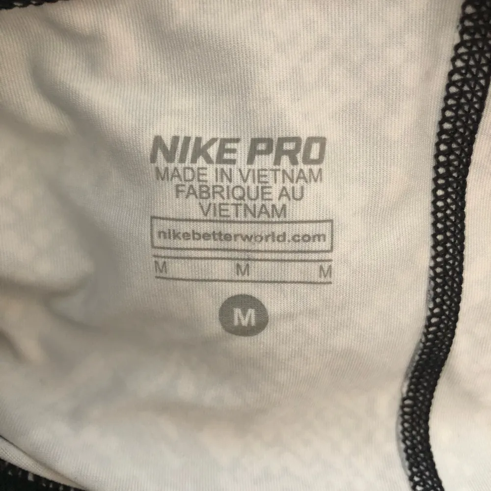 Nike Pro Capri Training Tights Leggings - Image 2