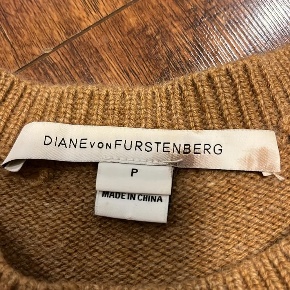 Diane Von Furstenberg wool sweater - Image 7