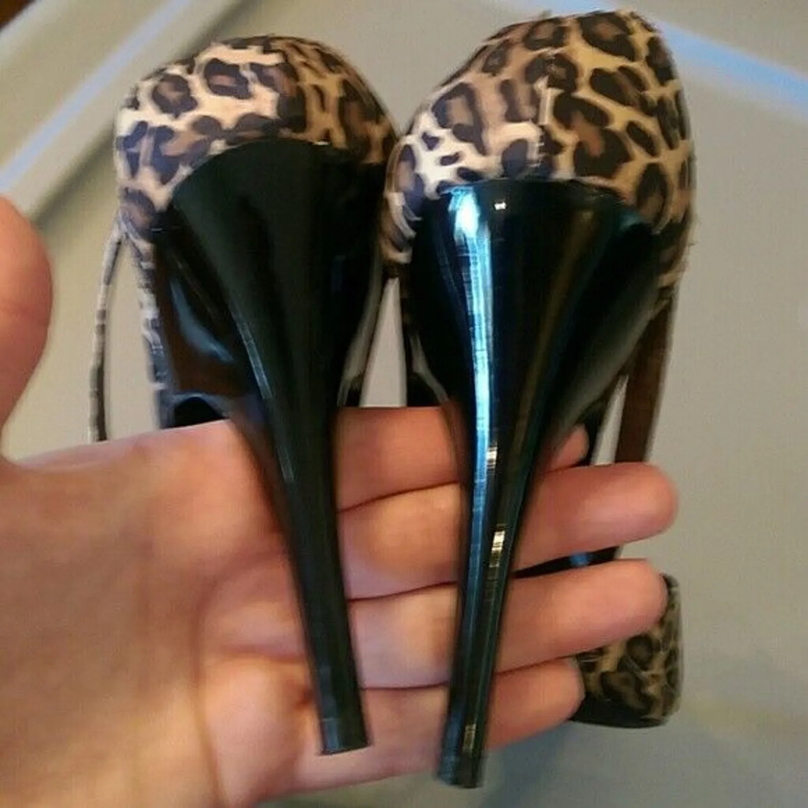 Unisa Animal Print Beaded Heels Size 5.5 - Image 5