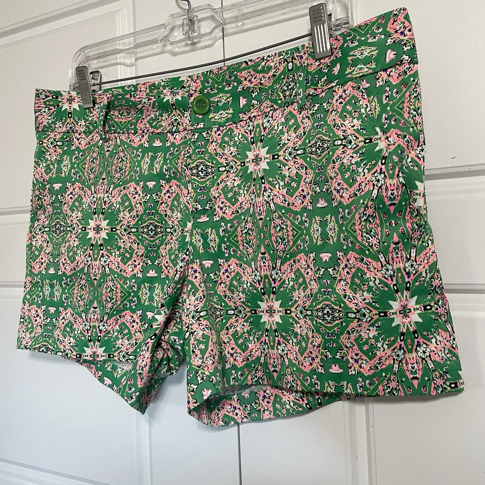 JADE MELODY‎ Tan Womens Size 12 Green Pink Geometric Print Shorts - Image 3