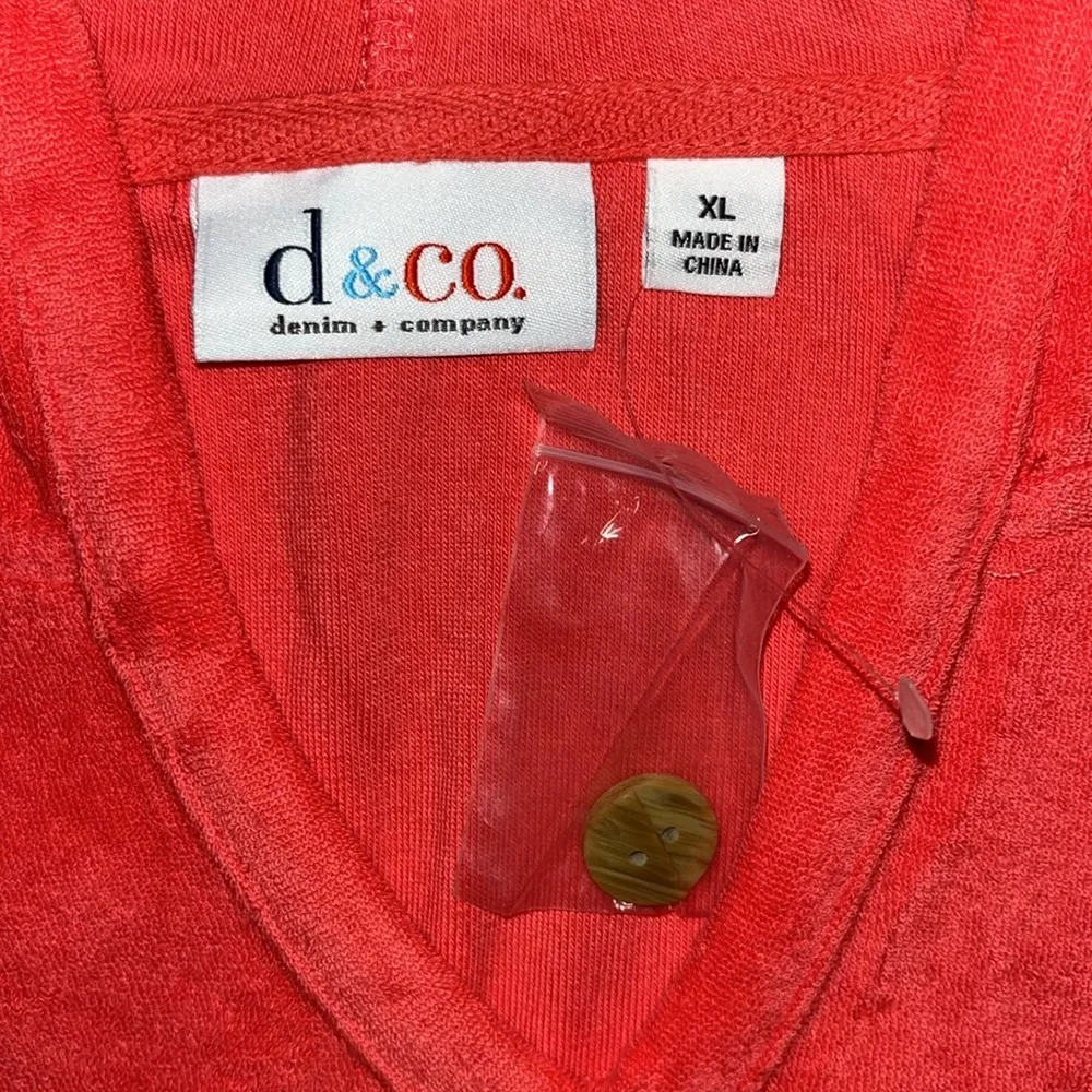 Denim & Co. Beach NWT Size XL Pink Terry Cloth Knit Tunic Top w/ Hood & Pockets - Image 6