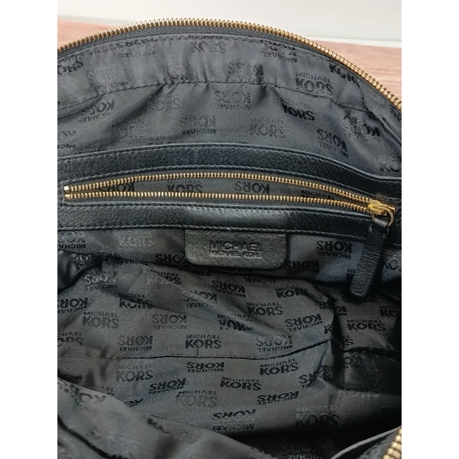 Michael Kors Buckle Satchel Shoulder Handbag Y2K Retro Purse Black - Image 8