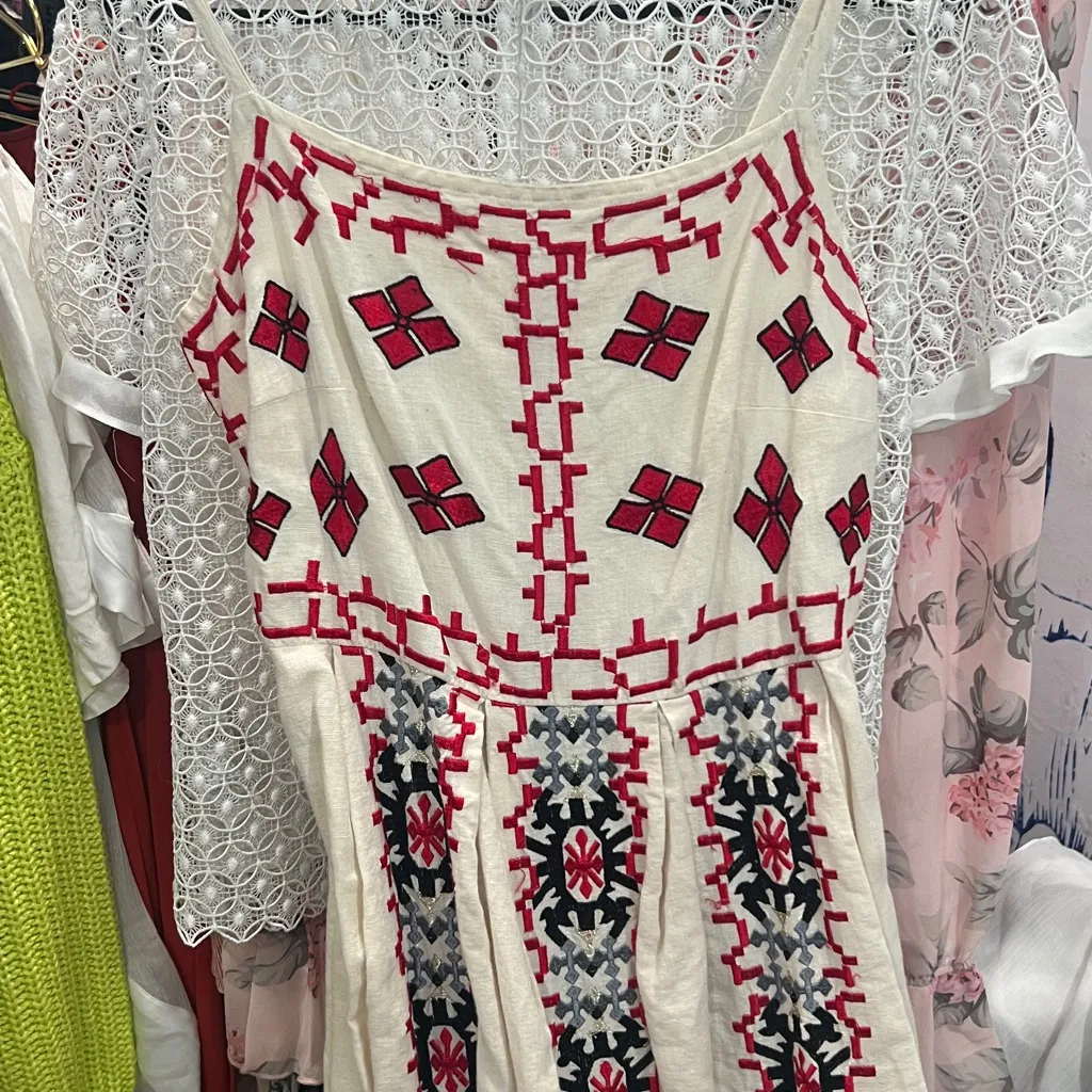 Urban Outfitters Cream, Red and Black Embroidered Midi Dress - Image 3