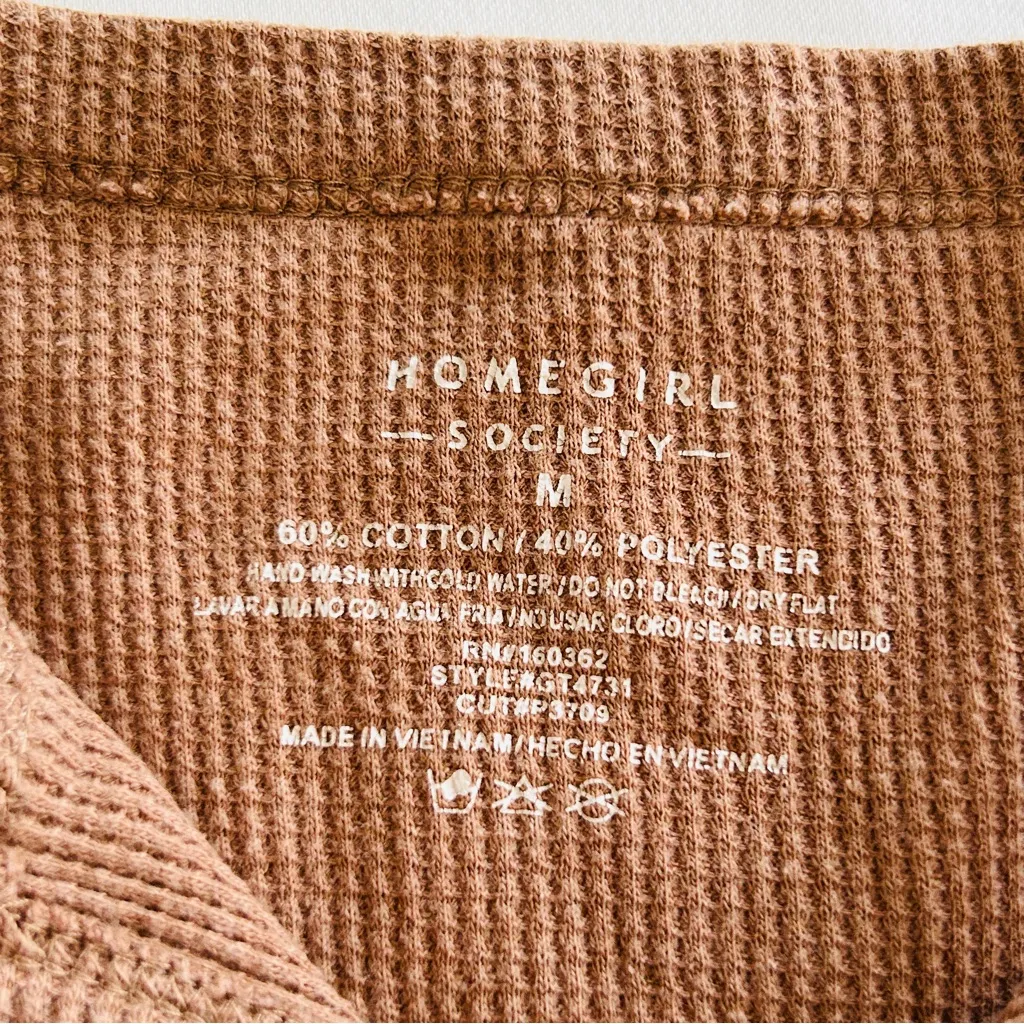 NWOT Homegirl Society Medium Brown Waffle Knit Sweater Autumn Fall Winter - Image 4