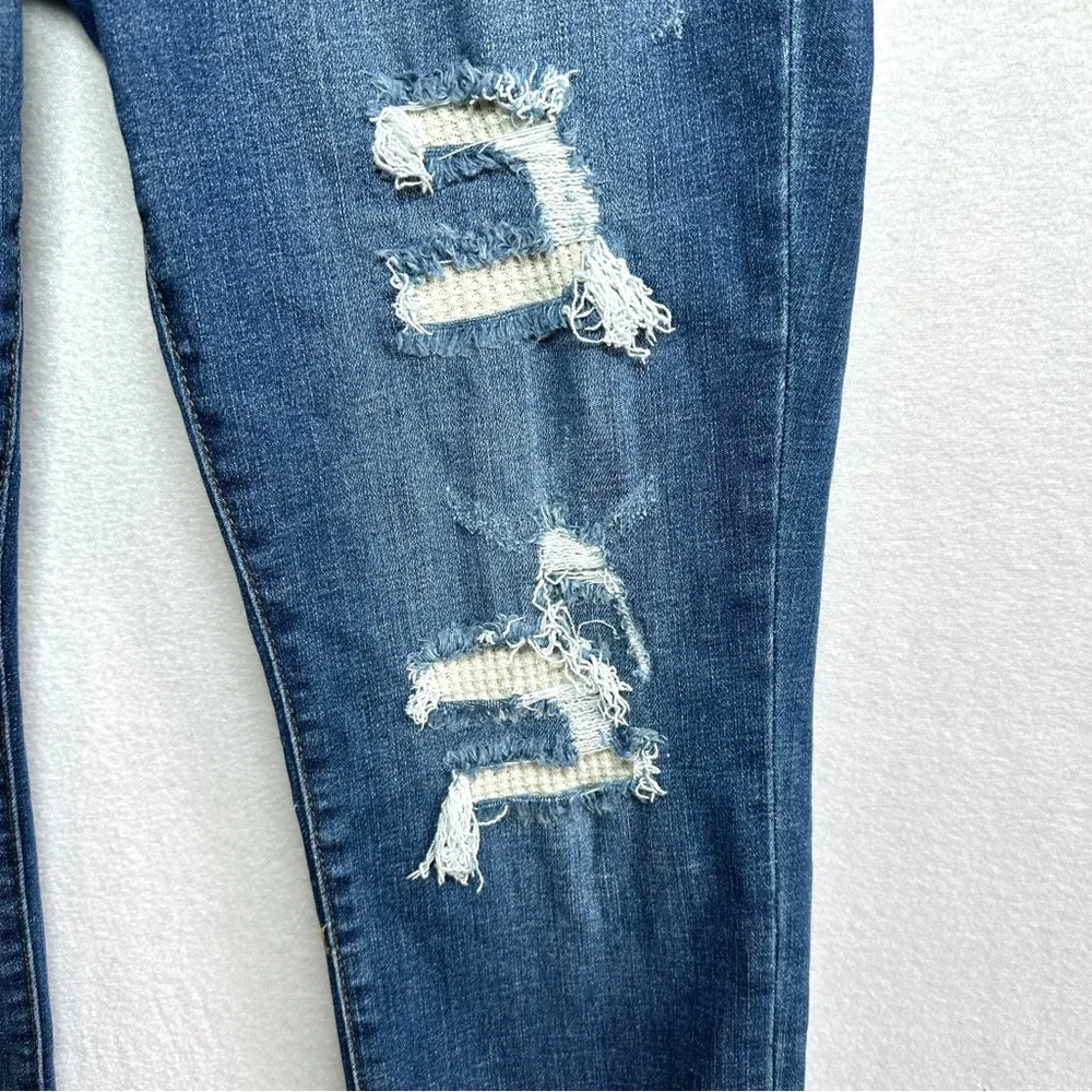 Judy Blue Boyfriend Fit Blue Jeans 9/29 Thermal Insert Patch Distressed Stretchy - Image 3