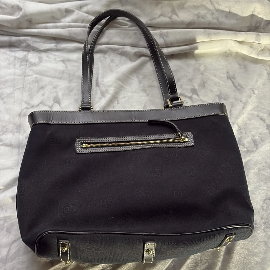 Dooney & Bourke Tote Bag - Image 4