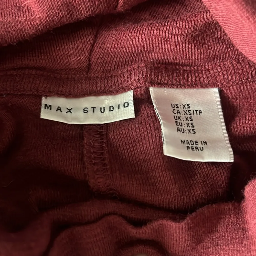 Max Studio Burgundy Turtleneck Size XS - Image 9