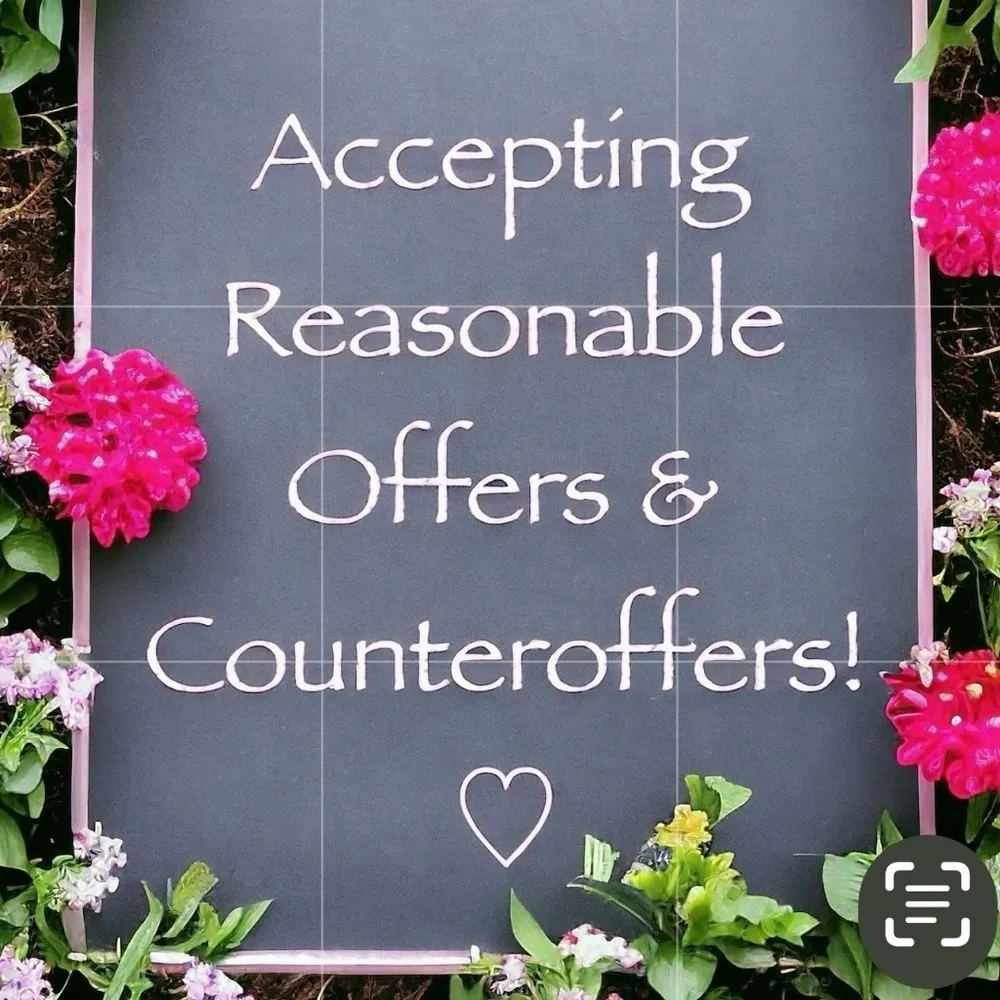 Isola Women's Tocina, Black Ankle Boots, Size 7M - Image 11