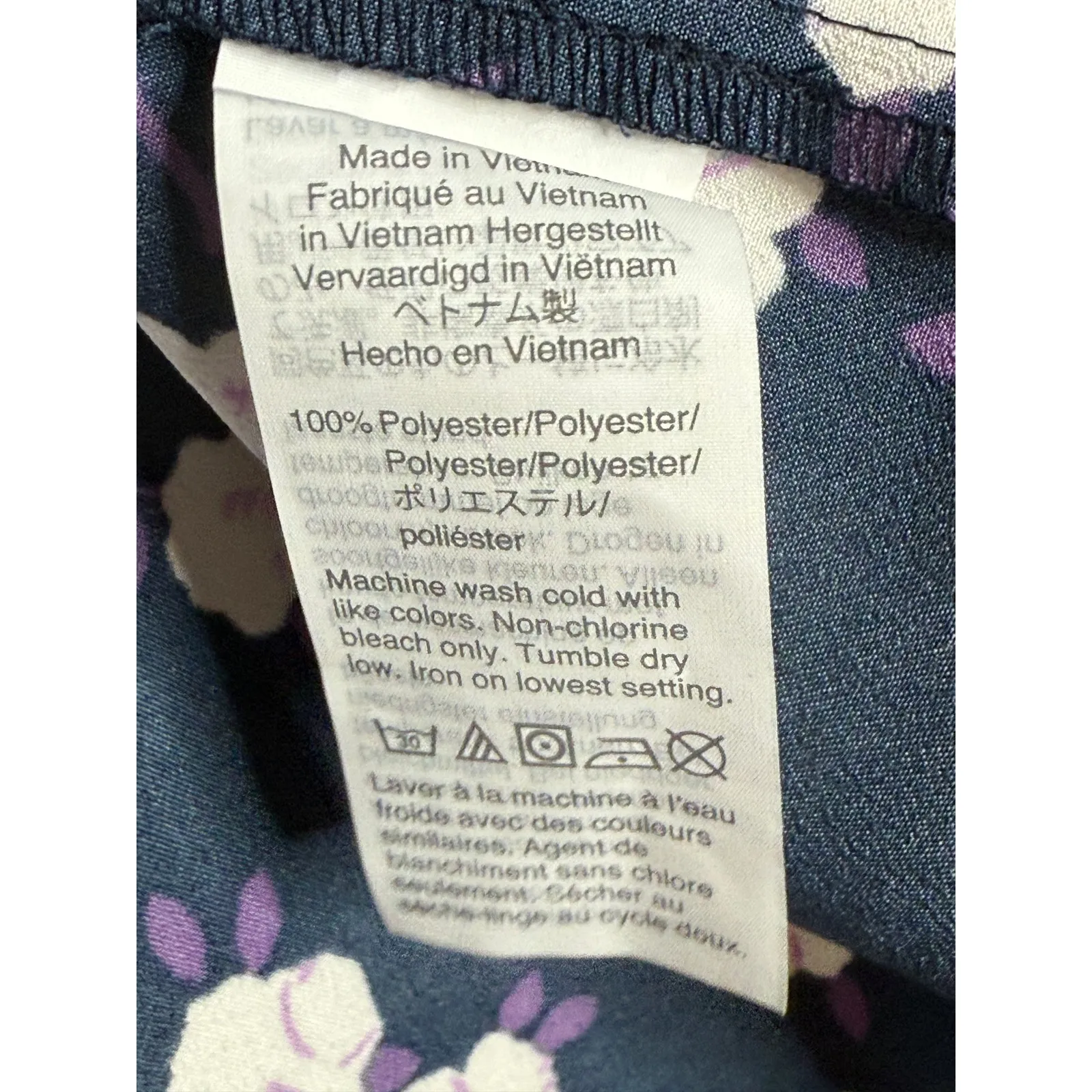 J. Crew Liberty Ruffle Neck Scattered Peony Print Sleeveless VNeck S Blue Purple - Image 11