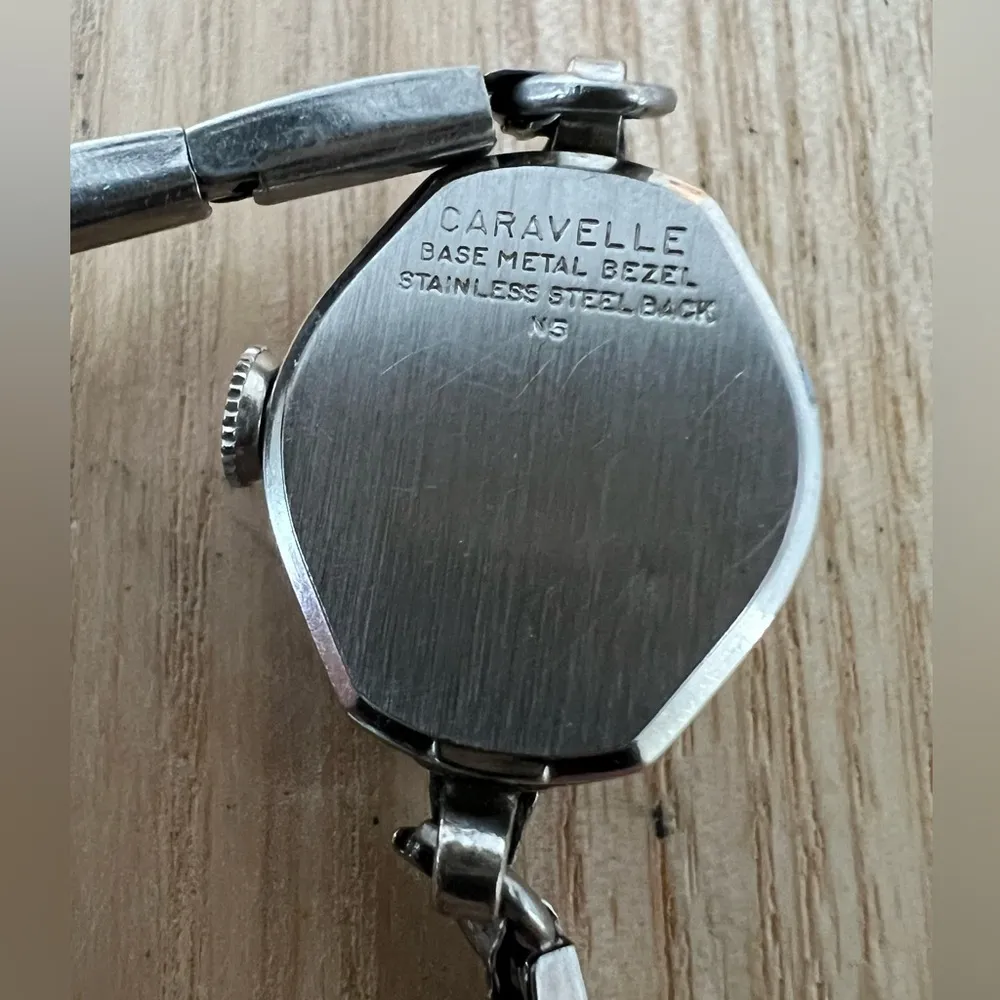Caravelle Vintage Ladies Mechanical Watch Stainless Case Bracelet White Dial - Image 6